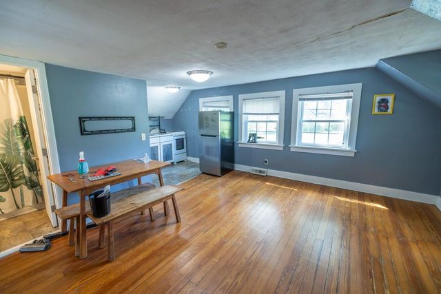 6701 Rickey Road, Kansas City, MO 64133