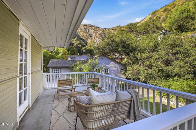 813 Woodland Drive, Sierra Madre, CA 91024