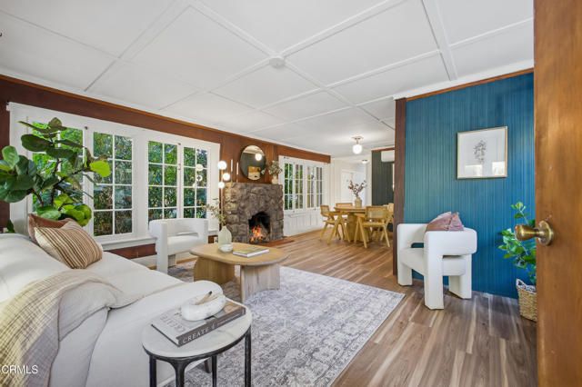813 Woodland Drive, Sierra Madre, CA 91024