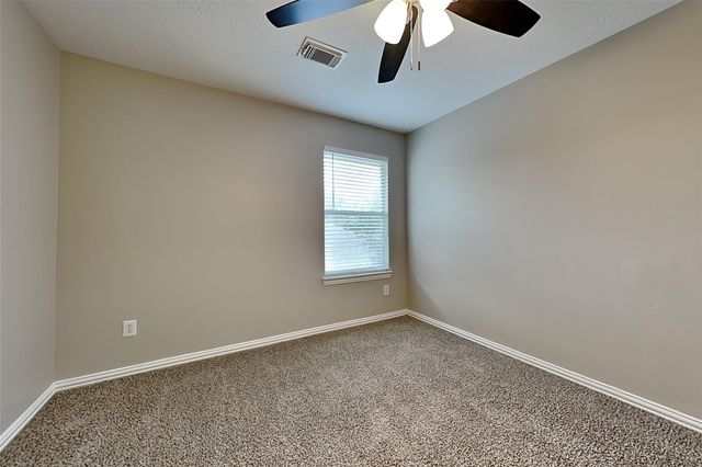 31243 Quail Oak Park Lane, Spring, TX 77386