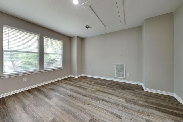 31243 Quail Oak Park Lane, Spring, TX 77386