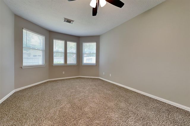 31243 Quail Oak Park Lane, Spring, TX 77386