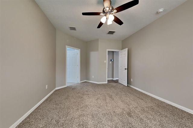 31243 Quail Oak Park Lane, Spring, TX 77386