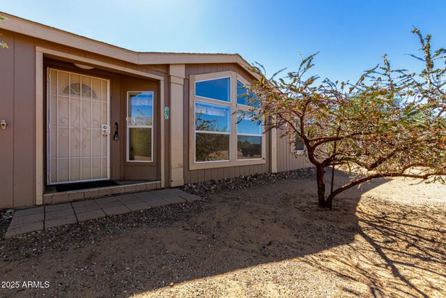 22615 W MONTANOSO Drive, Wittmann, AZ 85361