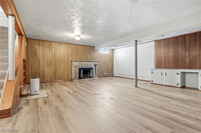 1410 W Valentine, Canton, OH 44708