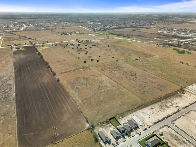 1351 E FM 487, Jarrell, TX 76537