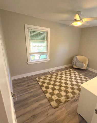 4014 Linwood Avenue, Royal Oak City, MI 48073