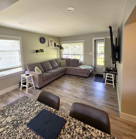 4014 Linwood Avenue, Royal Oak City, MI 48073