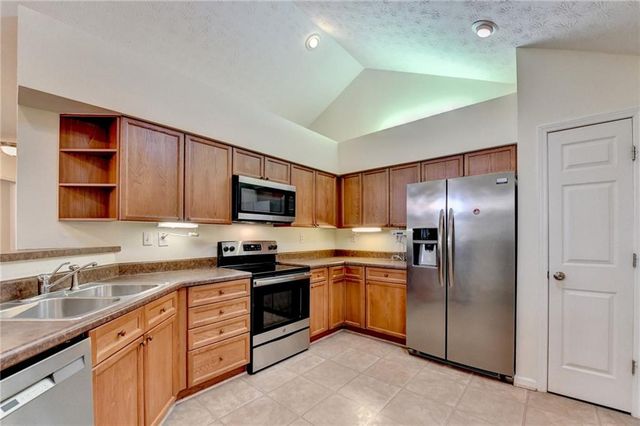 4520 Orchard Trace, Roswell, GA 30076