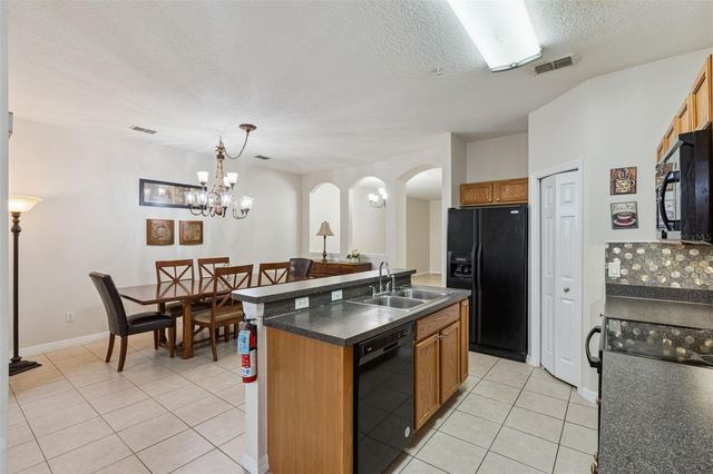 2820 OAKWATER DRIVE, Kissimmee, FL 34747