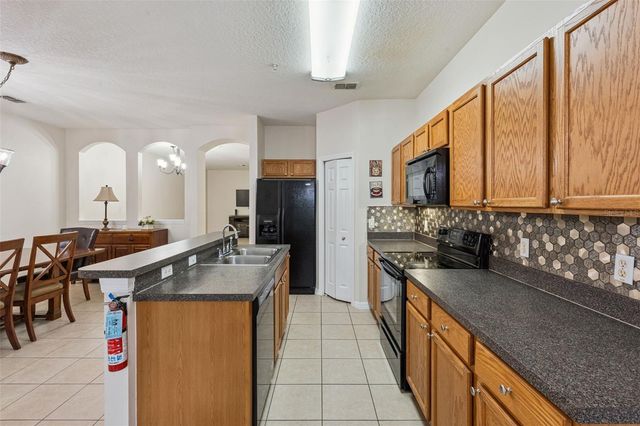 2820 OAKWATER DRIVE, Kissimmee, FL 34747