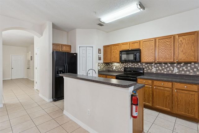 2820 OAKWATER DRIVE, Kissimmee, FL 34747