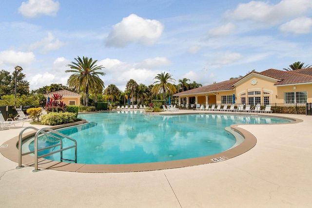 2820 OAKWATER DRIVE, Kissimmee, FL 34747