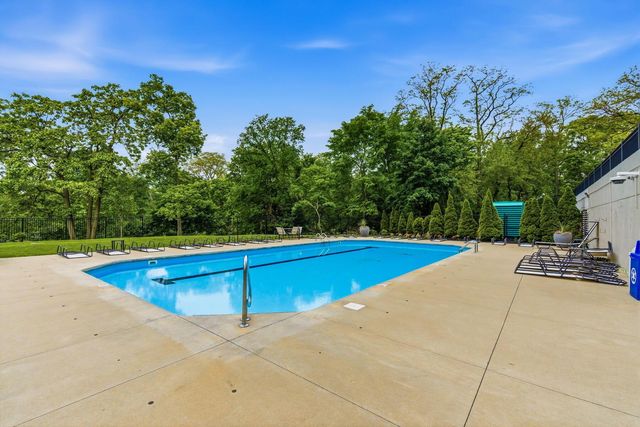 1000 Urlin Avenue, 511, Columbus, OH 43212