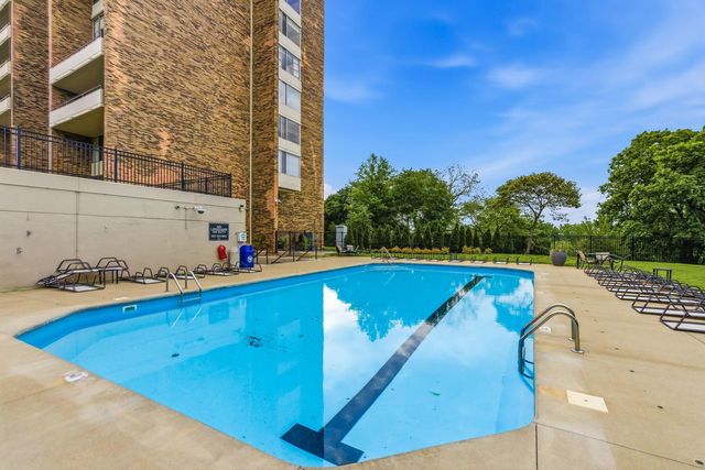 1000 Urlin Avenue, 511, Columbus, OH 43212