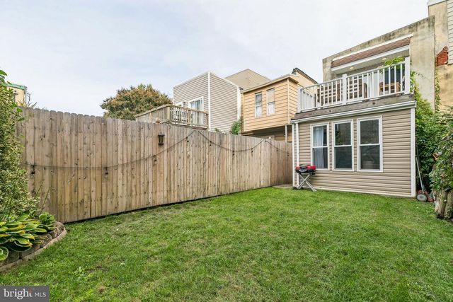 822 N 19TH ST, Philadelphia, PA 19130