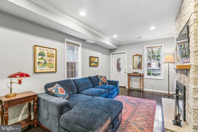 822 N 19TH ST, Philadelphia, PA 19130
