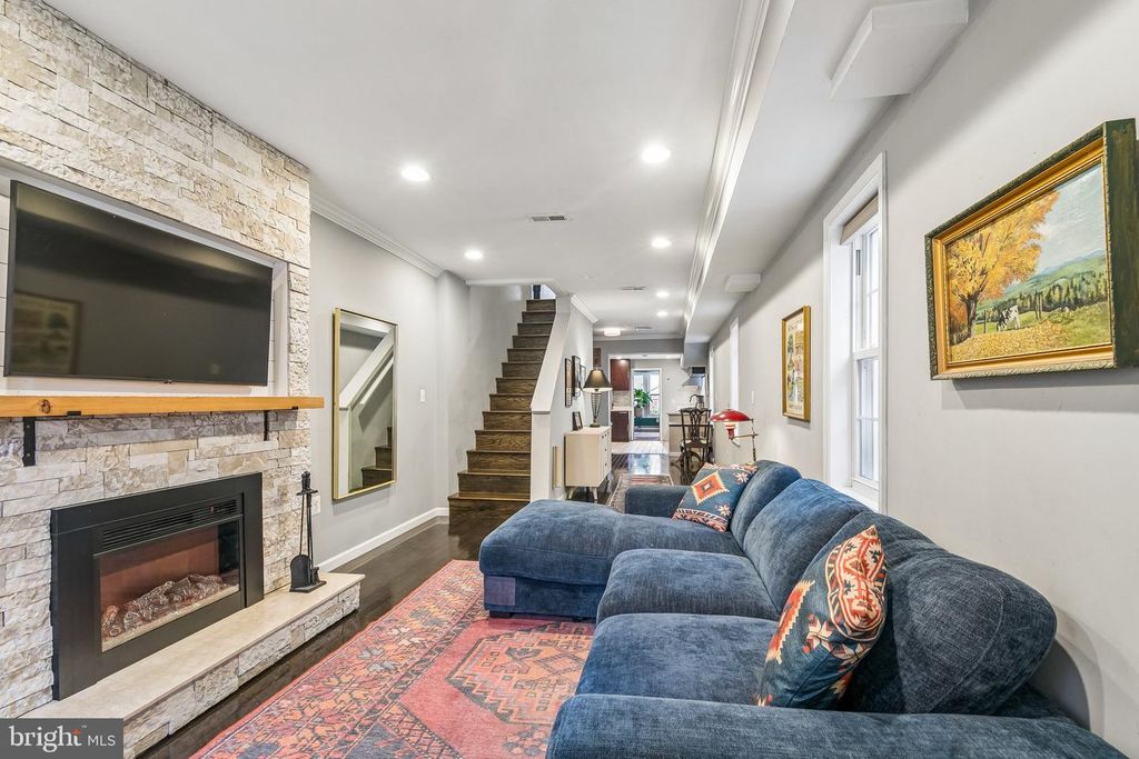822 N 19TH ST, PHILADELPHIA, PA 19130 — photo 3