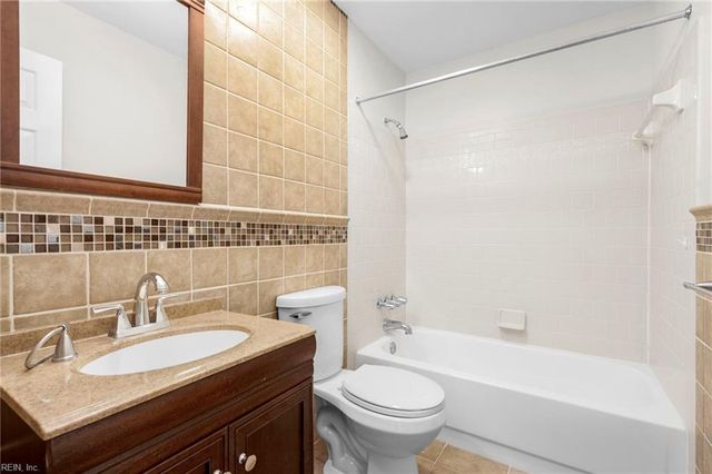 3809 Big Bear CT, Virginia Beach, VA 23456