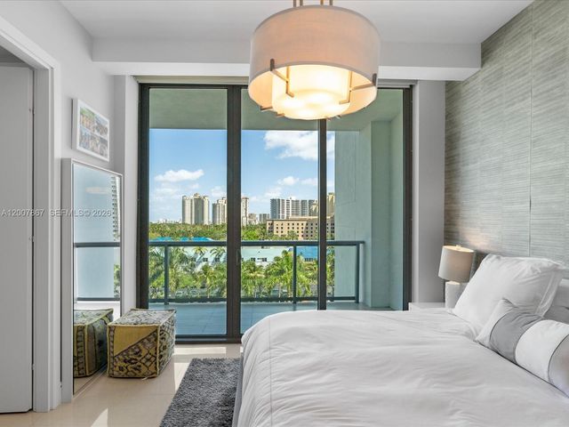 3250 NE 188th St 505, Aventura, FL 33180