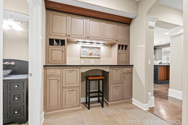 593 Old Macatawa Court, Park Twp, MI 49423