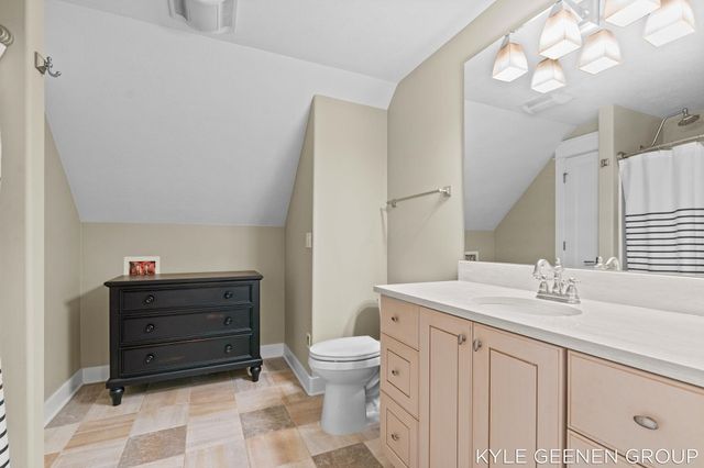 593 Old Macatawa Court, Park Twp, MI 49423