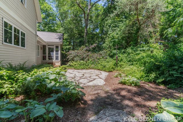 593 Old Macatawa Court, Park Twp, MI 49423