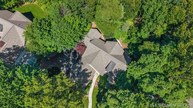 593 Old Macatawa Court, Park Twp, MI 49423
