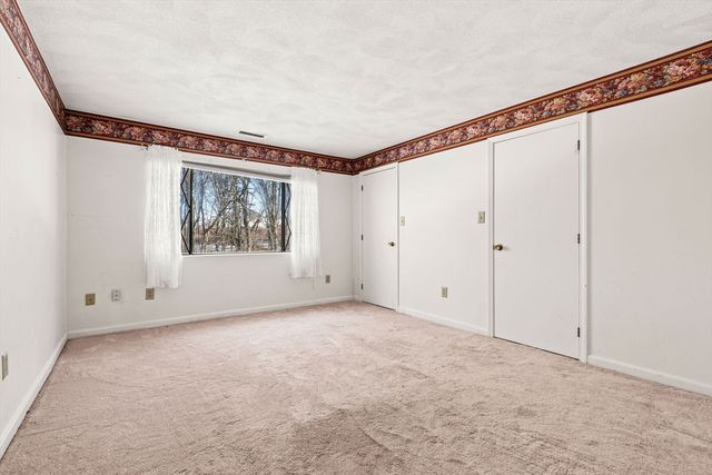 68 Sterling Lane 68, Haverhill, MA 01835