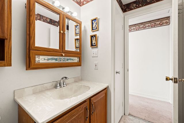 68 Sterling Lane 68, Haverhill, MA 01835