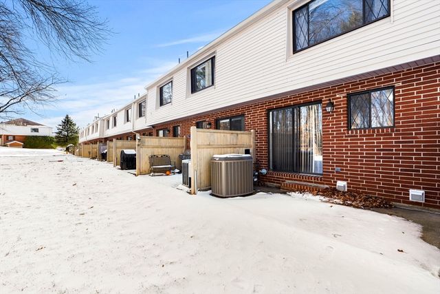 68 Sterling Lane 68, Haverhill, MA 01835