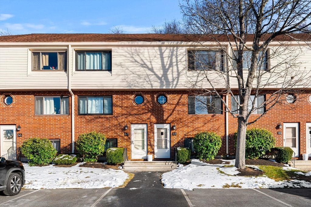 68 Sterling Lane 68, Haverhill, MA 01835