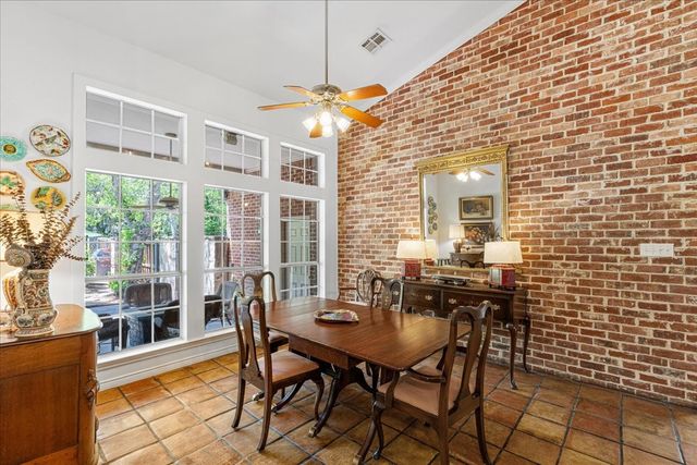 602 Mills Place, Corsicana, TX 75110