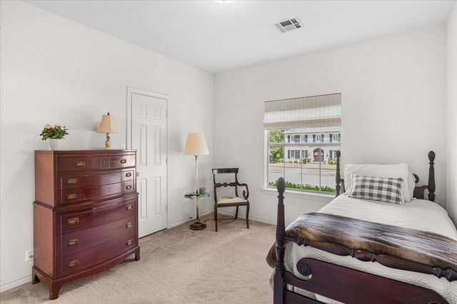 602 Mills Place, Corsicana, TX 75110