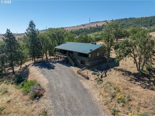 78902 WALTERS Rd, Maupin, OR 97037