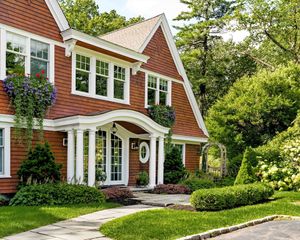 37 Forster, Manchester, MA 01944