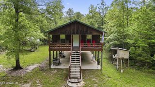 1050 Deep Creek Road, Wiggins, MS 39577