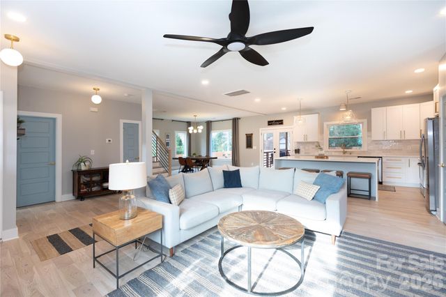 3509 Draper Avenue, Charlotte, NC 28205