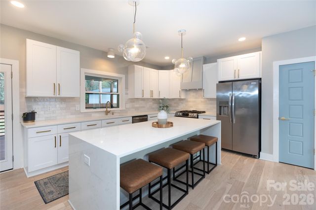 3509 Draper Avenue, Charlotte, NC 28205