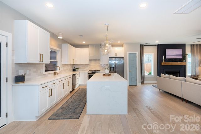 3509 Draper Avenue, Charlotte, NC 28205