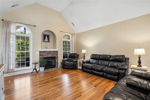 106 Woods Drive, West Union, SC 29696