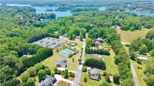 106 Woods Drive, West Union, SC 29696