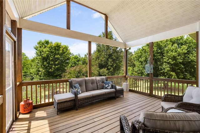 106 Woods Drive, West Union, SC 29696