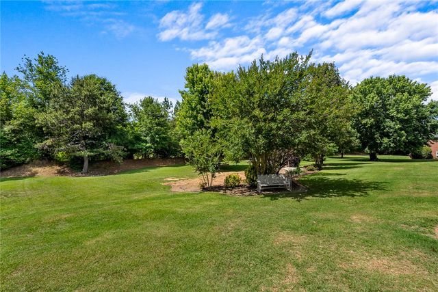 106 Woods Drive, West Union, SC 29696