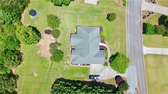 106 Woods Drive, West Union, SC 29696