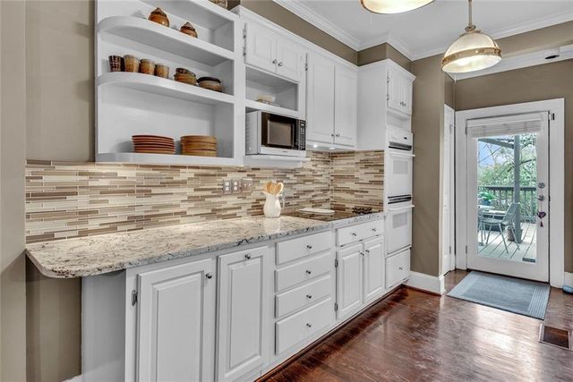 1439 N Highland NE Avenue, Atlanta, GA 30306