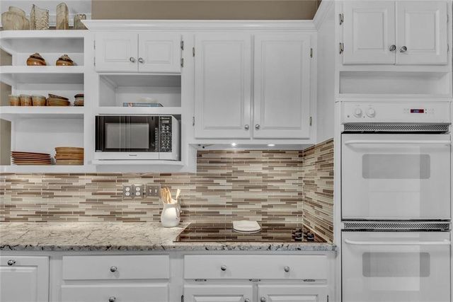 1439 N Highland NE Avenue, Atlanta, GA 30306