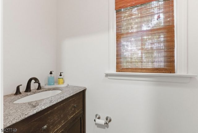 1115 Tuxedo Sq, Teaneck Twp., NJ 07666