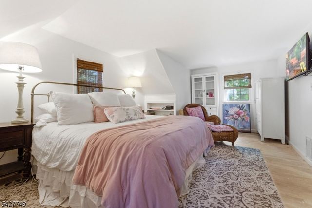 1115 Tuxedo Sq, Teaneck Twp., NJ 07666