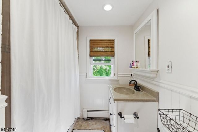 1115 Tuxedo Sq, Teaneck Twp., NJ 07666